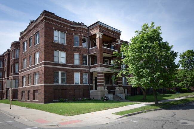 The Belnord - 324 Hendrie St Apartments Unit 24