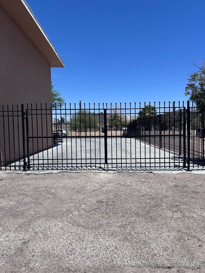 Photo - 1409 Sombrero Dr Unit B