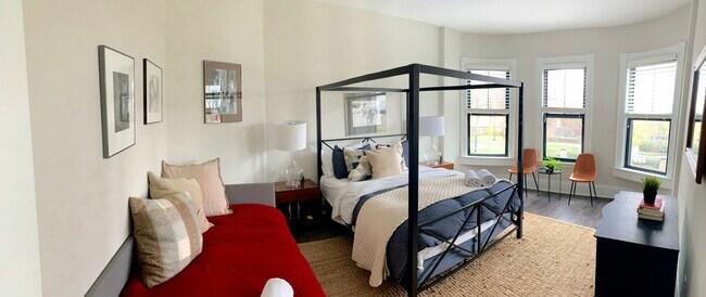 Photo - 1520 Tremont St Unit #2