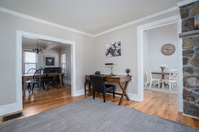 Photo - 308 Ballston Ave