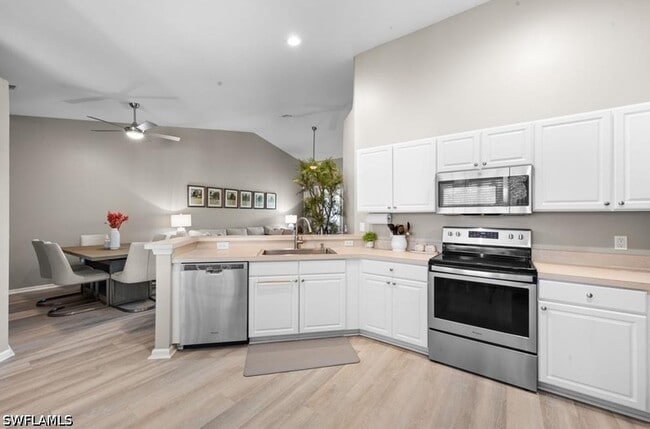 Photo - 10135 Colonial Country Club Blvd Unidad 1208