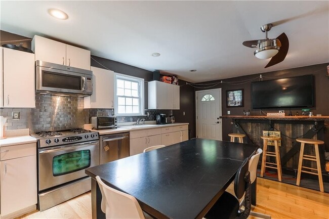 Photo - 1118 Atlantic Dr NW Unidad E