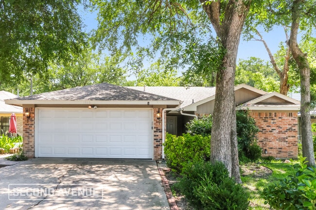 Building Photo - 1340 Cy Blackburn Cir