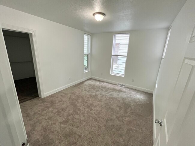 Photo - 444 W 5th St Unit 1 First floor