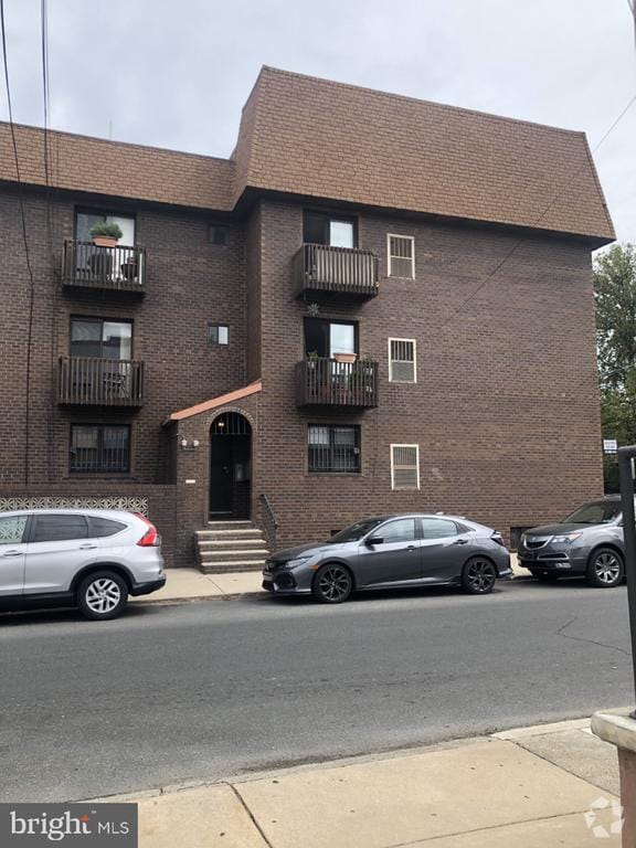 Building Photo - 730 S 10th St Rental