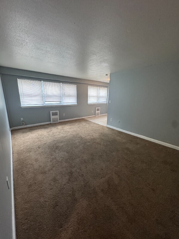 Photo - 50 Gillette St Unit D4