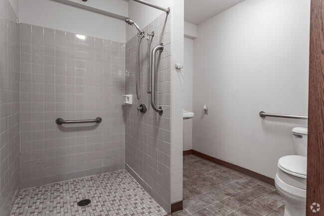 1BR, 1BA - 600SF - Bathroom - Riverside Apartments 55+ Senior