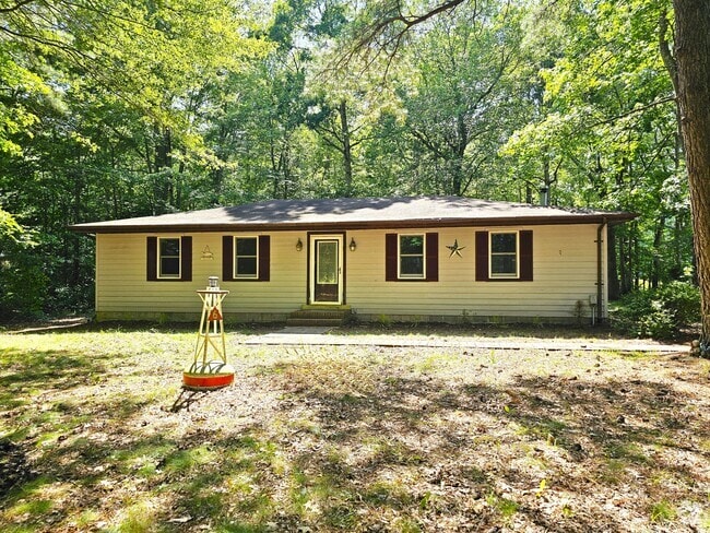 Building Photo - 29776 Polks Rd Rental