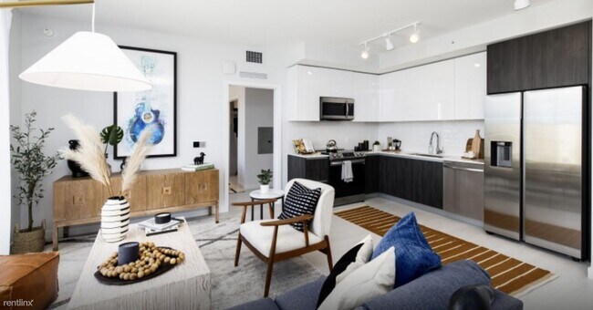 Photo - Studio, 1 bath Condo - 299 Bryan Rd BRAND ...