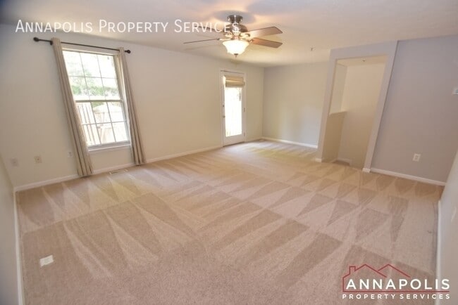 Photo - 571 Quaker Ridge Ct