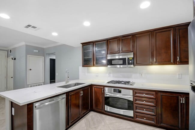 Photo - 8426 Flora Ln
