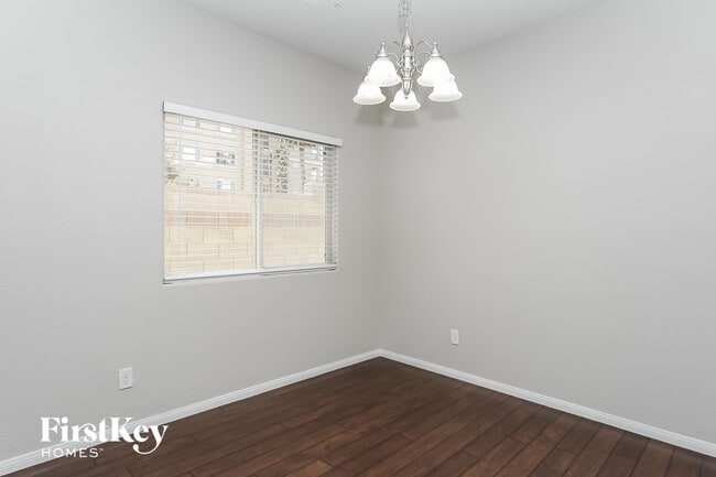 Photo - 7600 Scarlet Tapestry Ct