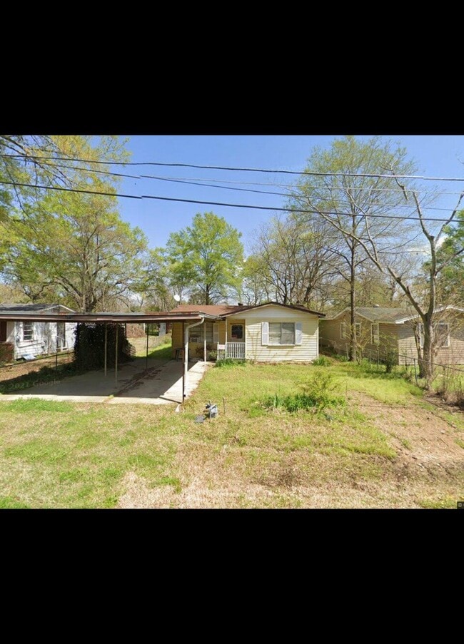 Building Photo - 204 Leachman Ave Rental