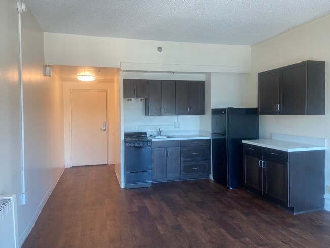 Hallway and kitchen