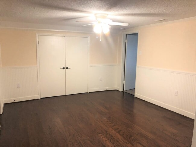 Photo - 1207 Maple St Unit B