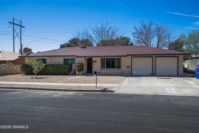 Photo - 3102 Hillsdale St