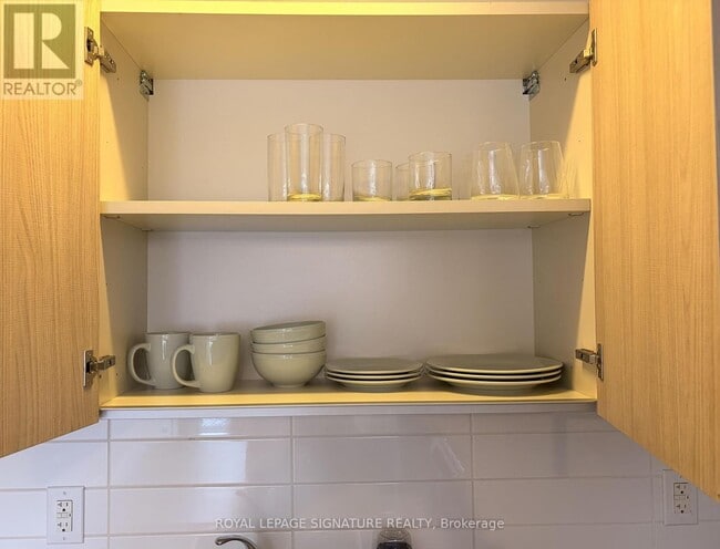 Photo - 335 College St Unit 201