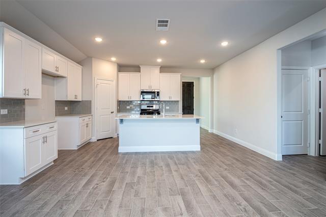 Photo - 729 Rusty Spurs Pl