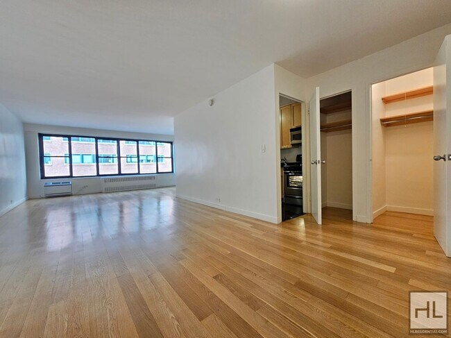 1-Bedroom Apartment by Union Square | 5th Floor, Full-Service Building