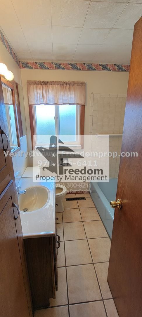 Photo - 2910 Patterson Rd