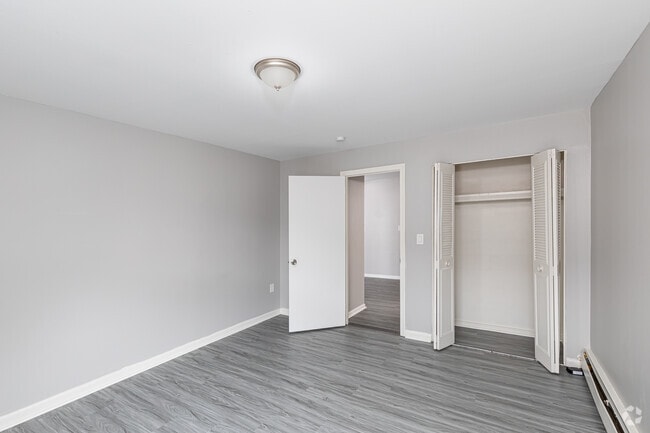 1BR, 1BA - Bedroom