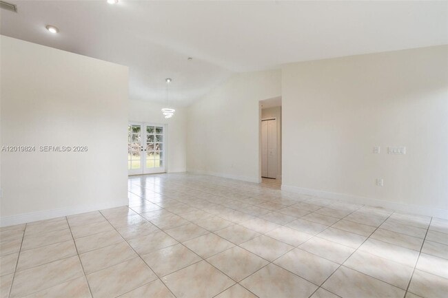 Photo - 16035 SW 173rd Ave