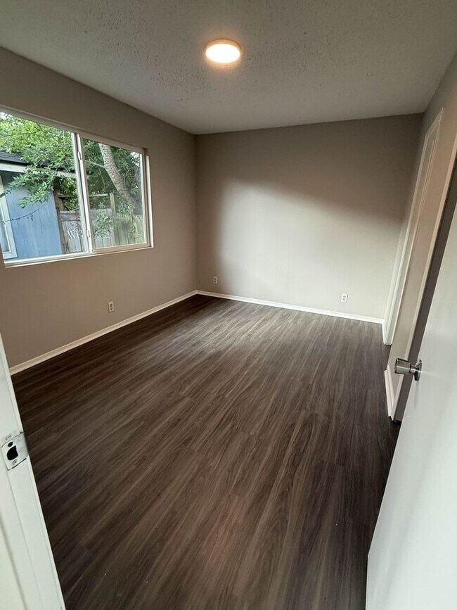 955_4 Little C-Homes 5, LLC - 955_4 Little C-Homes 5, LLC Unidad A