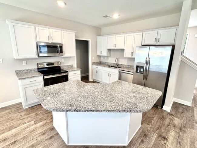 Photo - Now Leasing a 4-bedroom 2.5 bath home in Millington. Available Now!