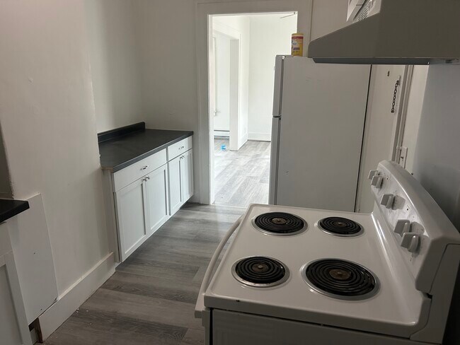 Photo - 17-19 W 2nd St Unit 3