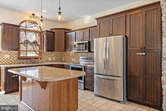 Photo - 6 McAllister Church Rd