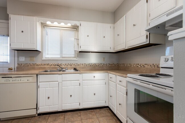 Photo - Pueblo West Duplex with garage, fenced yar...