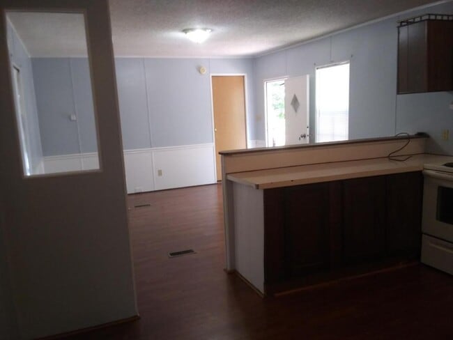 Photo - 45 Oak View Dr