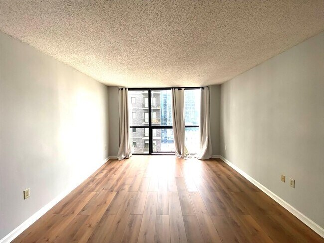Photo - 1280 W Peachtree St NW Unit 2602