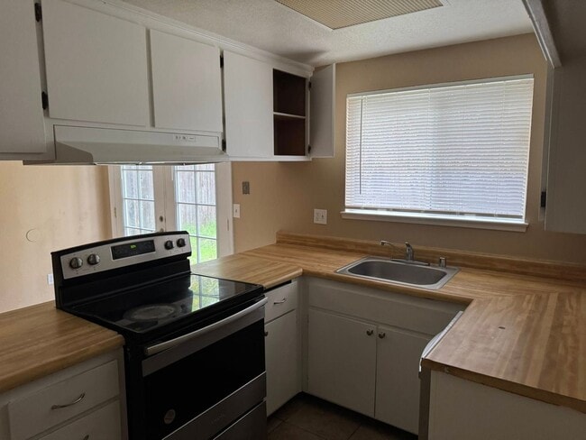 Photo - Duplex for Rent in S. Sacramento Unit 7339 Gigi Place