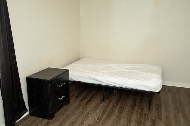23299 High Pt St Unit Atlanta
