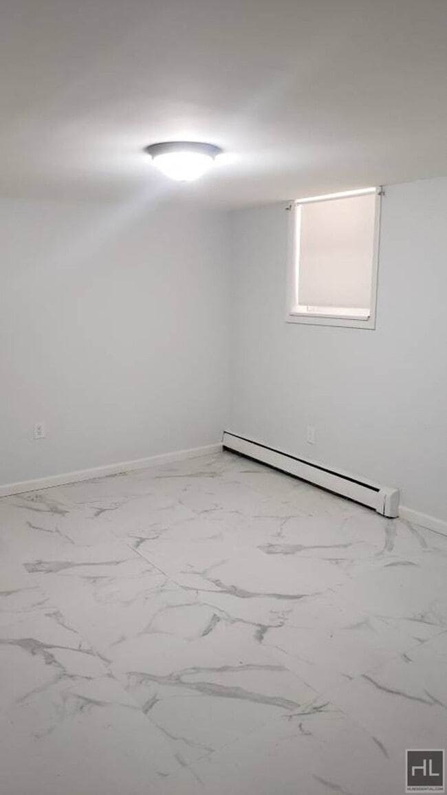 Photo - AVENUE J Unit 1