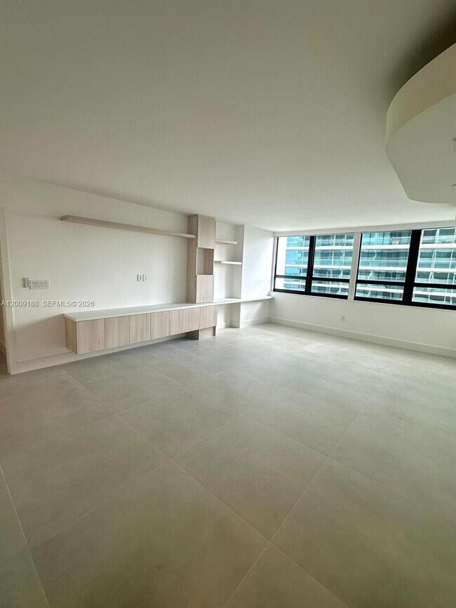 Photo - 10205 Collins Ave Unit 907