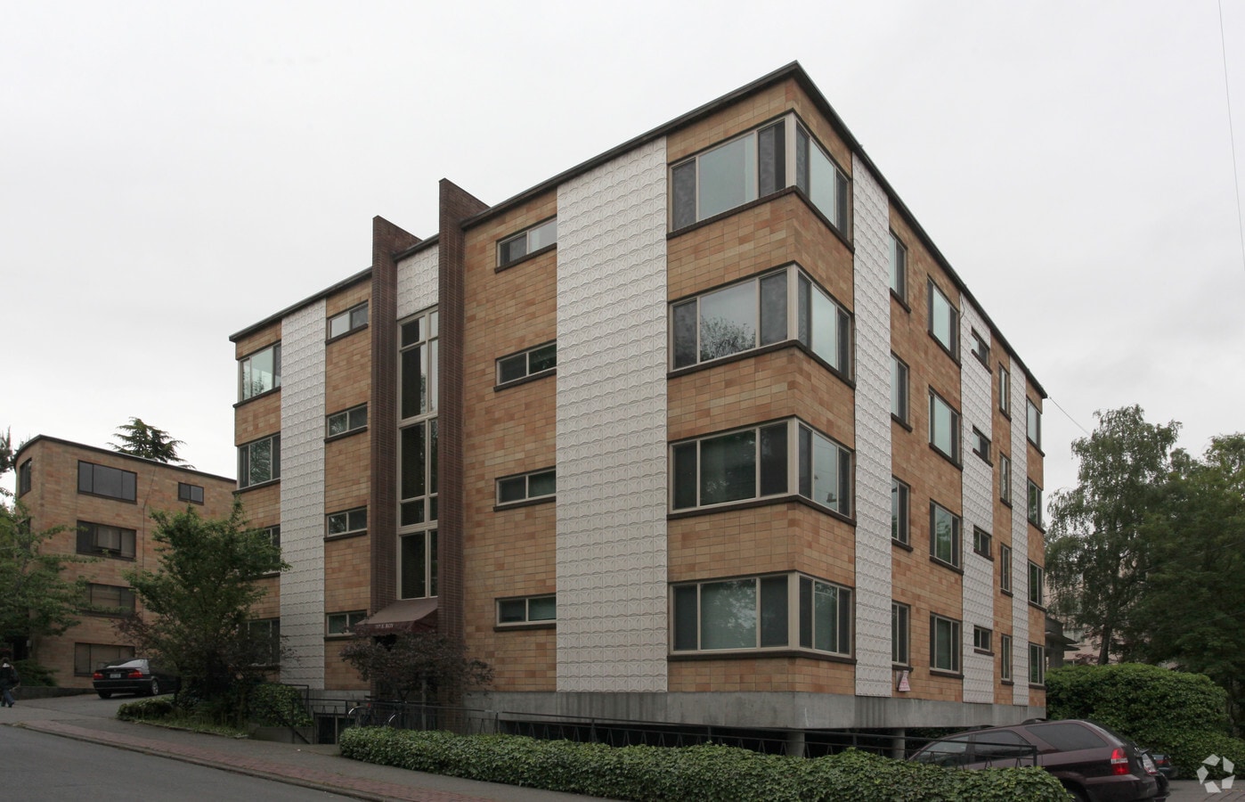 707 Roy Apartments - 707 Roy Apartments