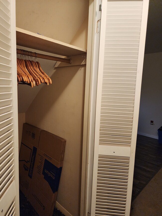 Photo - 2882 Campbell Ave