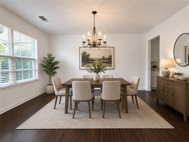 Photo - 788 Roxholly Ln NE