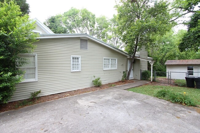 Photo - Lovely Duplex For Rent