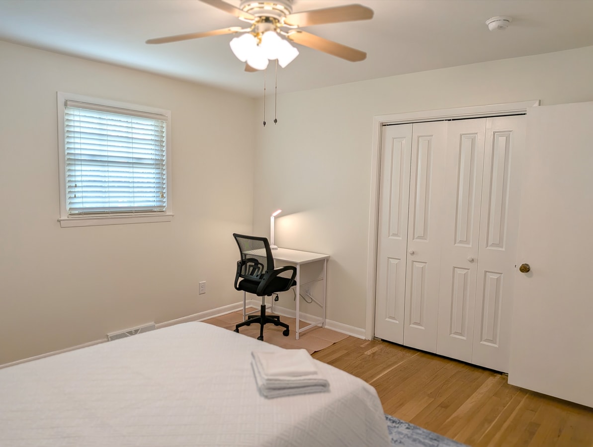 Photo - 4000 Bon Aire Blvd