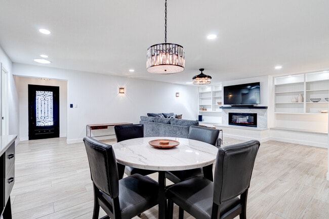 Photo - 6110 N 13th St