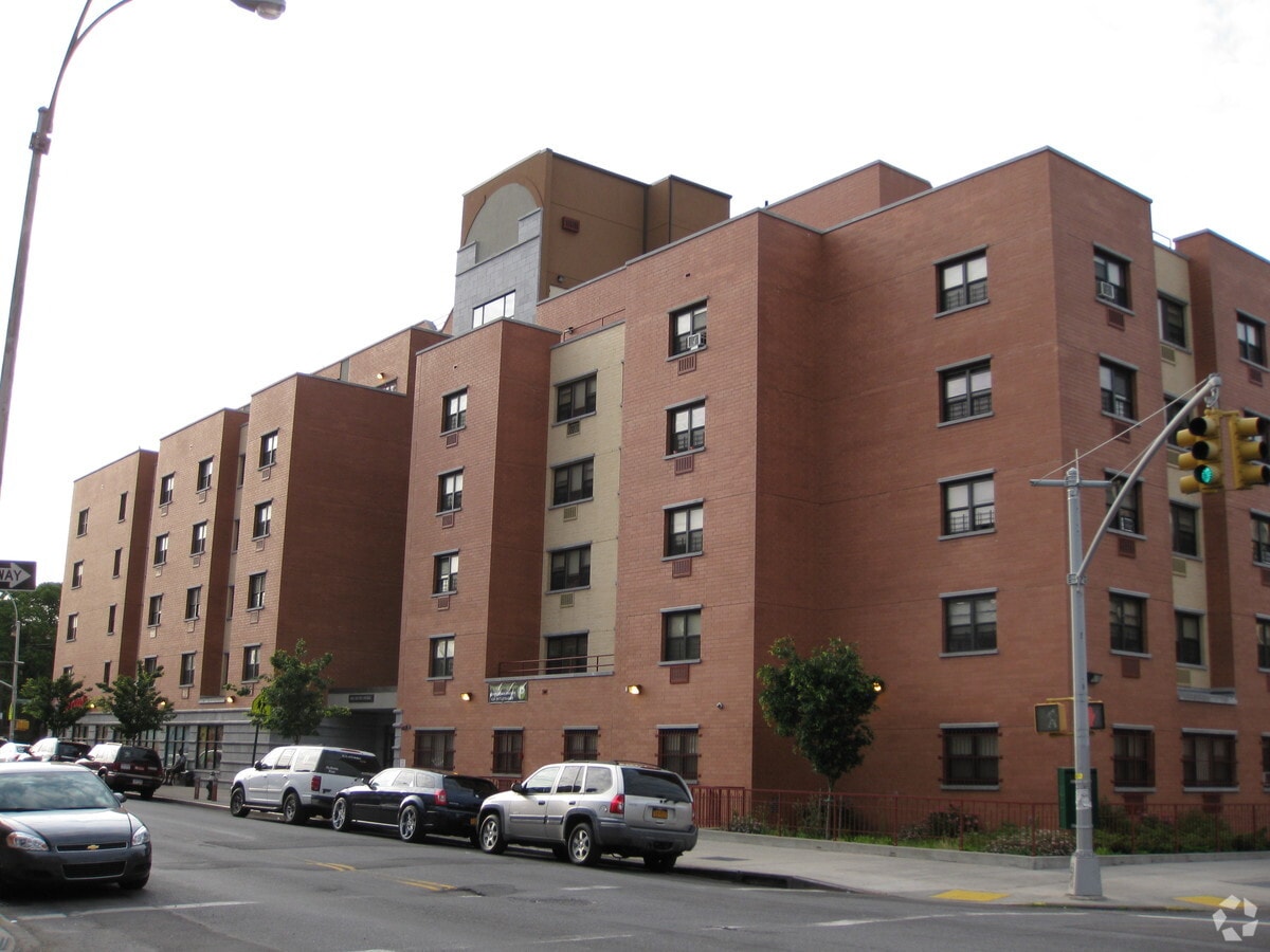Primary Photo - Granville Payne Apartments