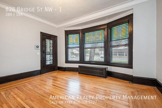 Photo - 828 Bridge St NW Unit 1