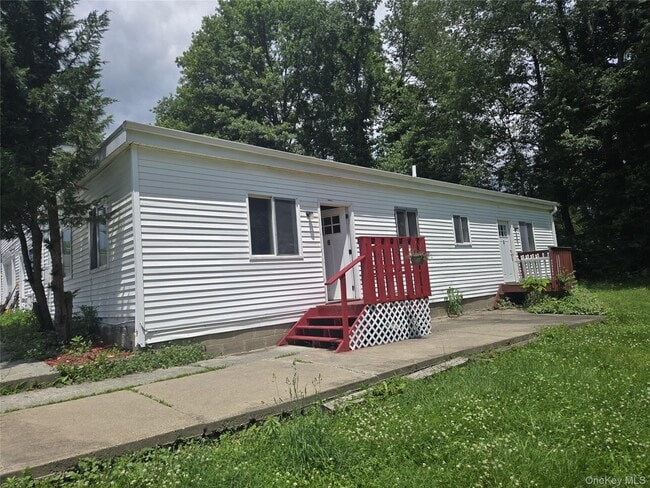 Building Photo - 698 Bullville Rd Unit 700