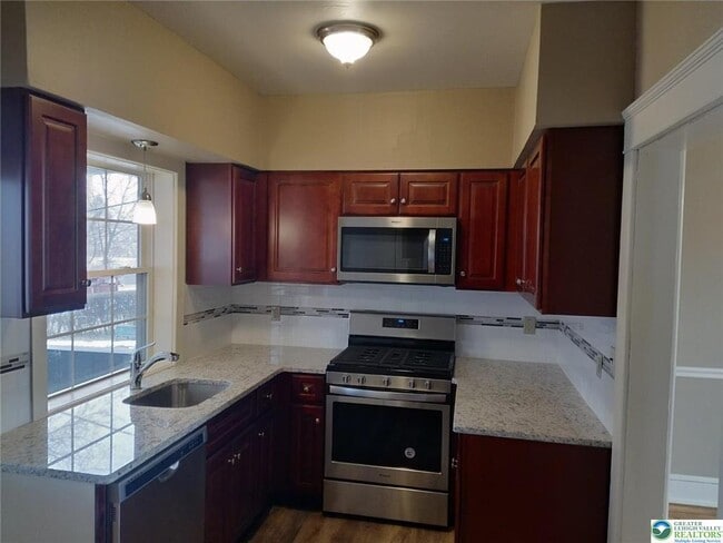 Photo - 1138 Arcadia St