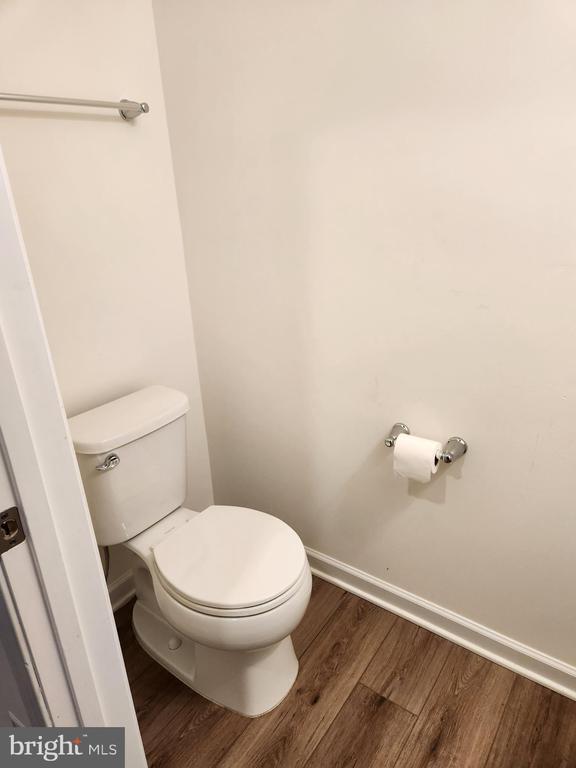 Photo - 24 Orch Grn Dr