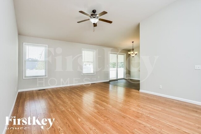 Photo - 456 Fawn Run Dr