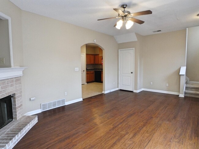 Photo - 9100 Cinderhill Cove W